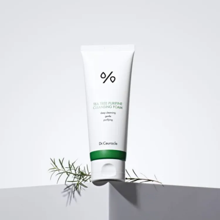 Picture of Dr.Ceuracle TEA TREE PURIFINE CLEANSING FOAM 150ML